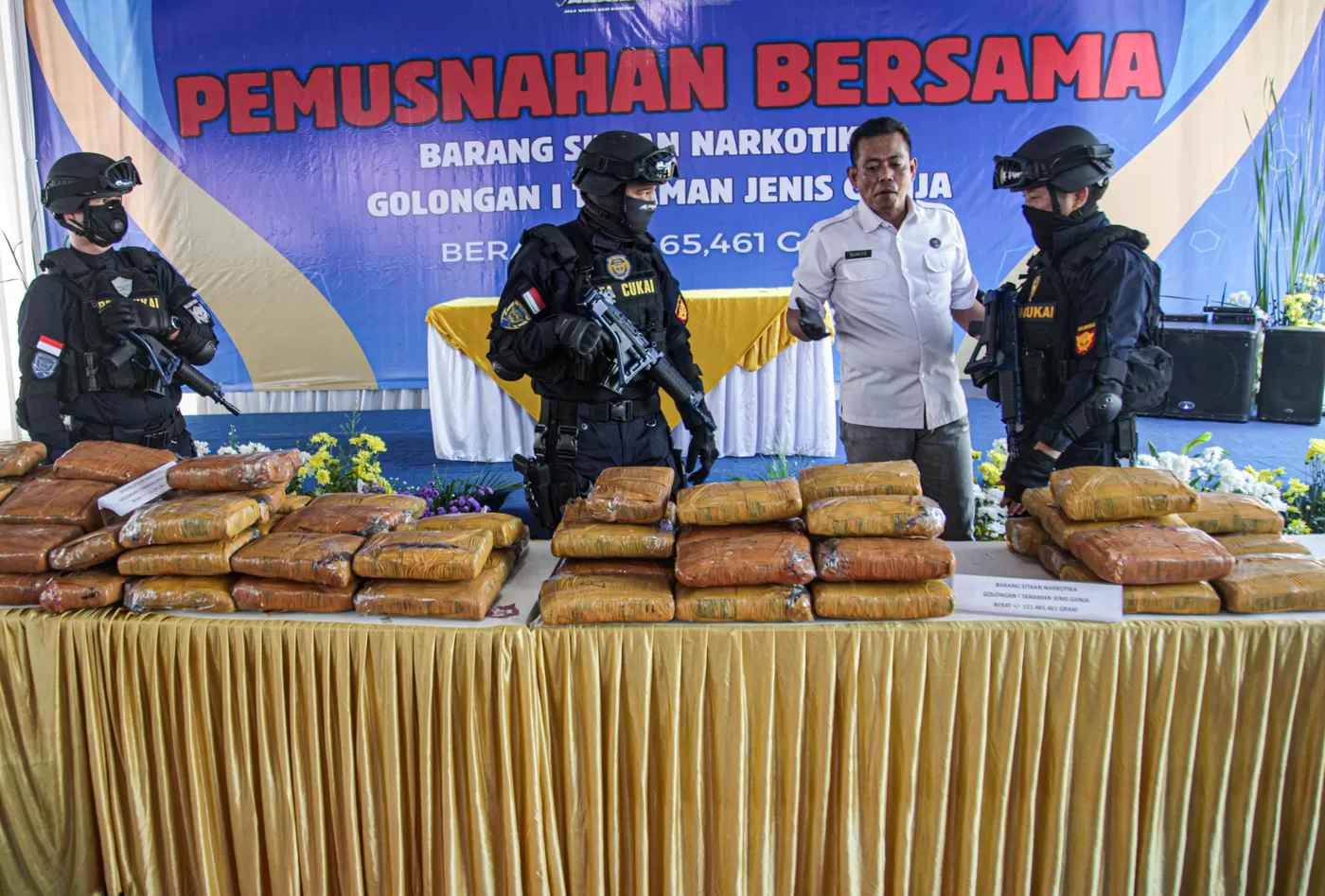 pengendali-pabrik-narkoba-bali-ditangkap-di-thailand-oleh-bareskrim-polri