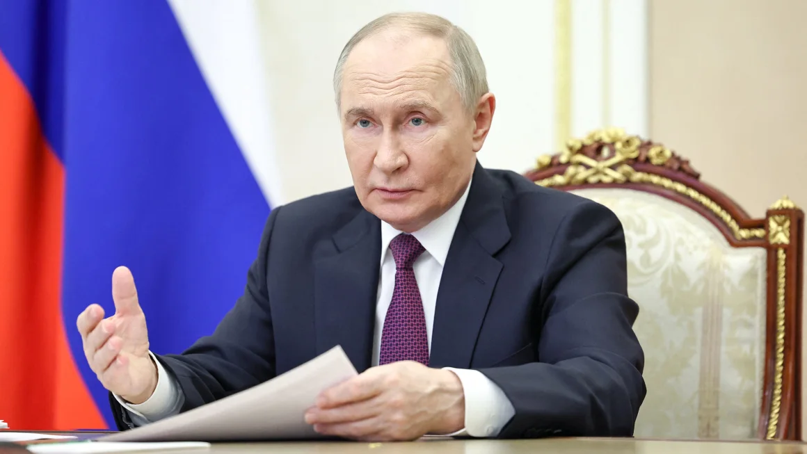 strategi-baru-rusia-membangun-zona-penyangga-untuk-keamanan-di-perbatasan-ukraina